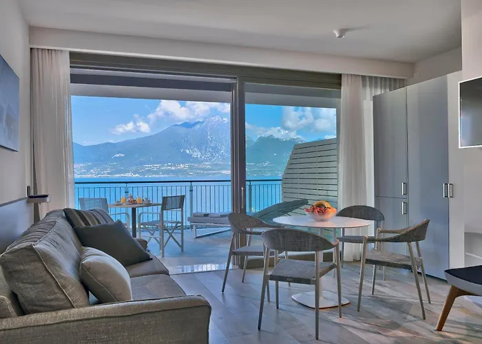 Remo By Galvani Hotel Torri Del Benaco