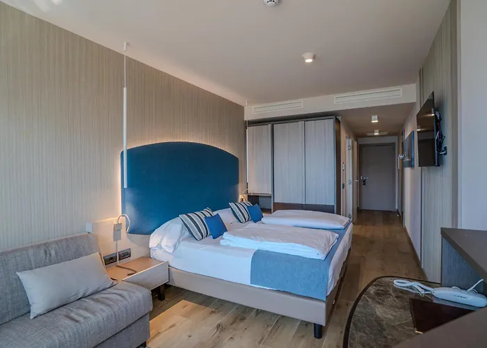 Hotel Remo By Galvani 4*