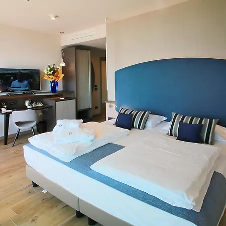 Hotel Remo By Galvani 4*
