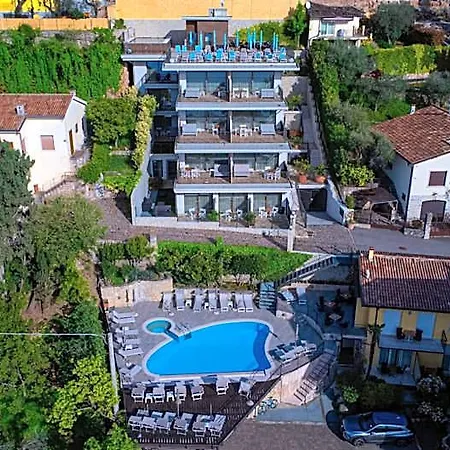 Remo By Galvani 4* Torri Del Benaco